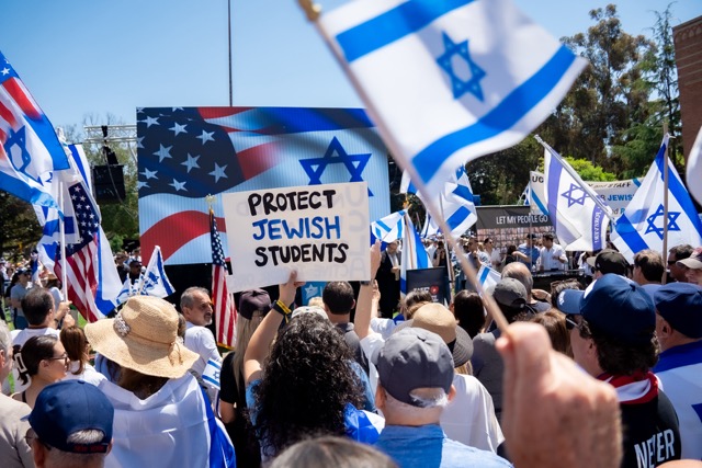 Pro-Israel Protest at UCLA - April 2024-1217 (1)