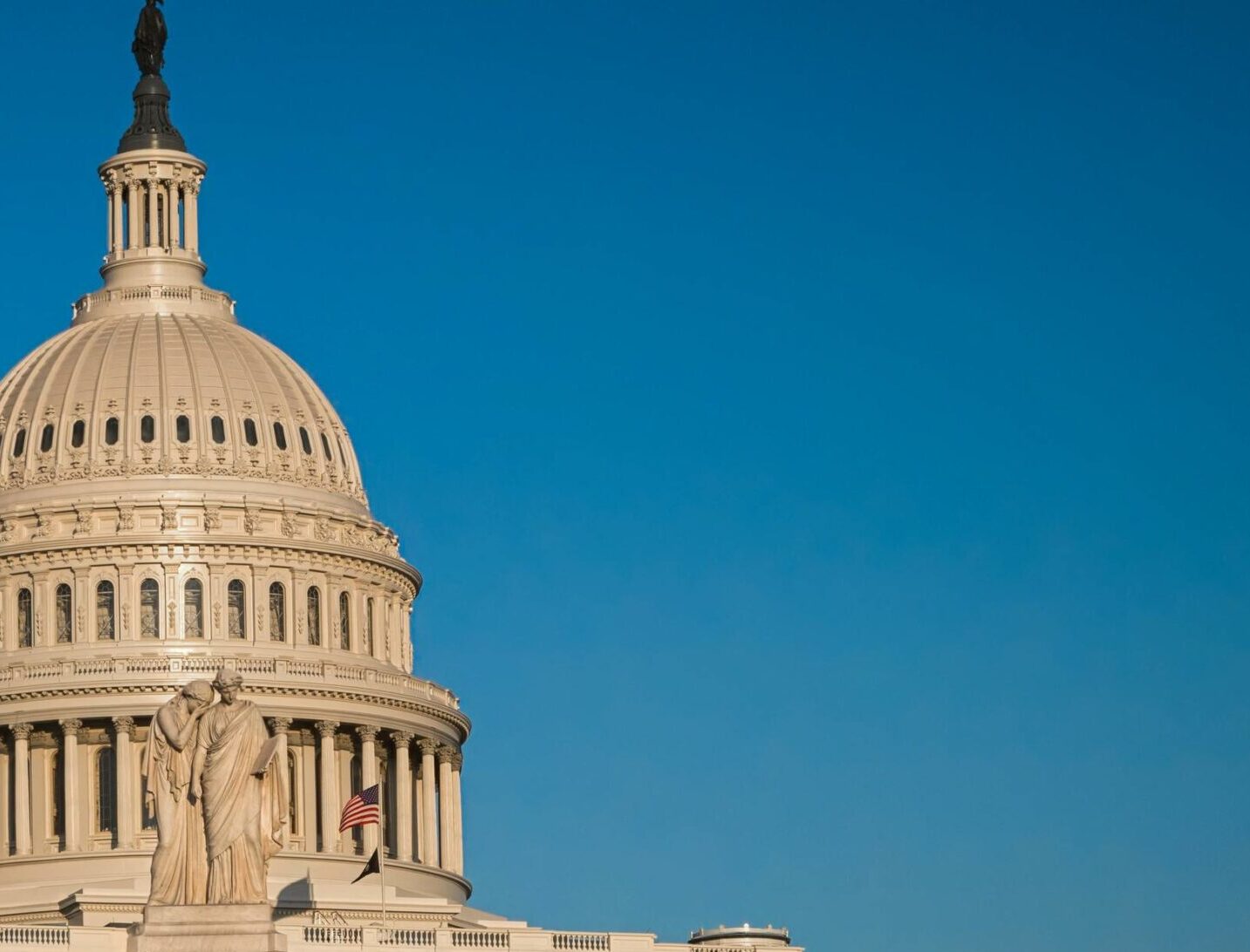 goverment building - StandWithUs