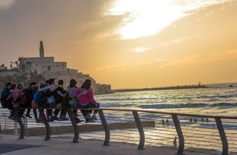 Israel Pocket Facts UK 2023 - 02 - for web