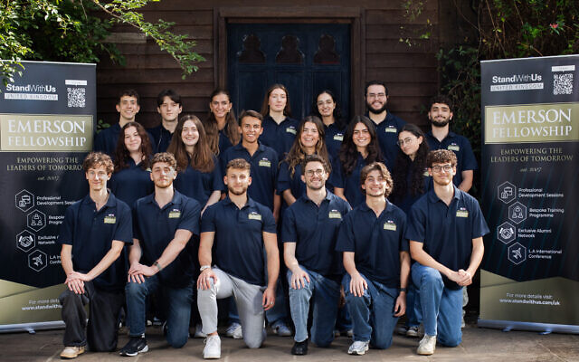 The 2025–26 StandWithUs UK Emerson Fellowship cohort at their launch retreat. Credit: StandWithUs UK