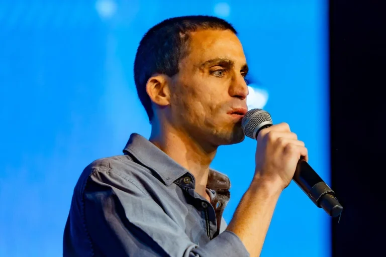 Oran-Almog-FOL-1-e1765299124370-1320x880-1